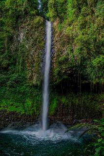 Cascading Giant