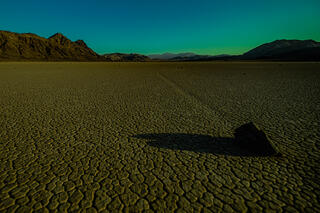 Rock race, Death Valley